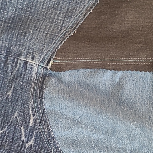 UPCYCLED Blue Black Patchwork Distressed Denim Skirt Wmns 13/14 Waist 32 Boho - Picture 10 of 16